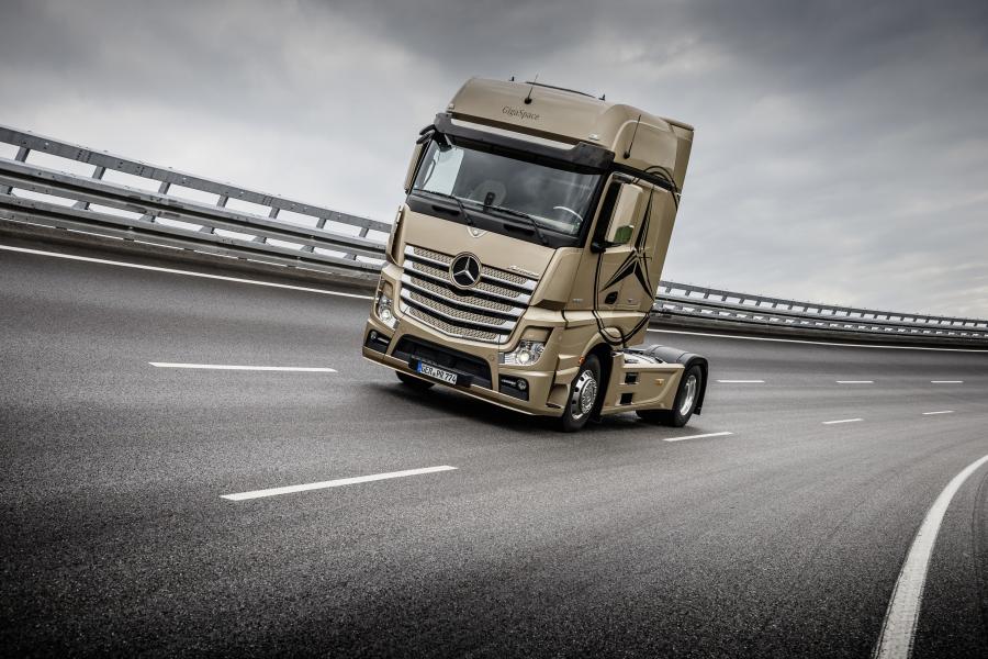  Mercedes-Benz Actros 1863 LS (Br.963) 2014 года  (фото 7 из 17)